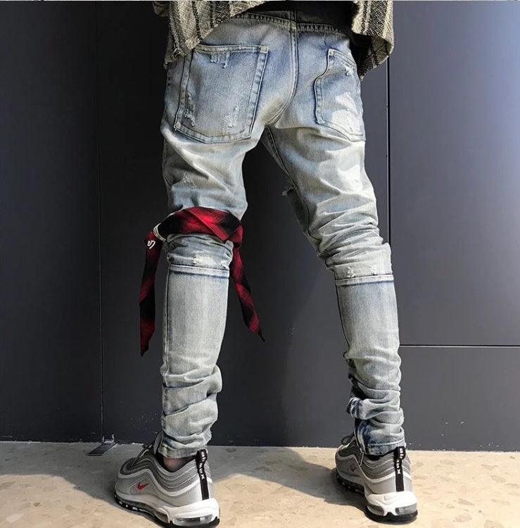 Washed holes in jeans, men and women GRE hip hop street trend stars with the same paragraph-THAT FASHION STORE