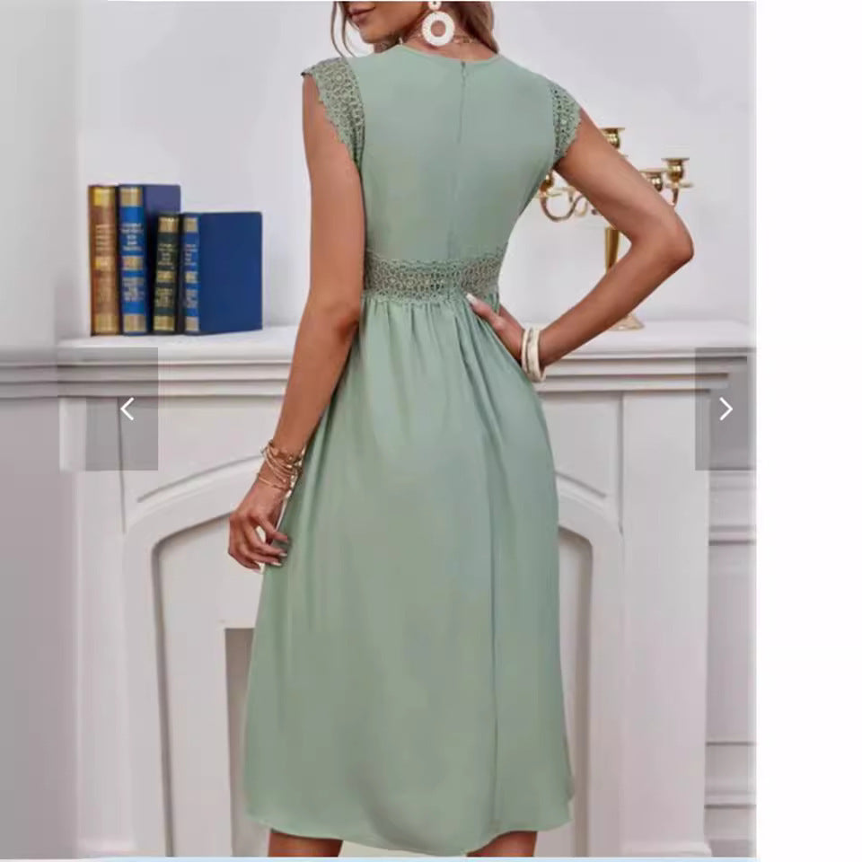 Elegant Women's Lace V-neck Hollow-out Solid Color Dress - THAT FASHION STORE