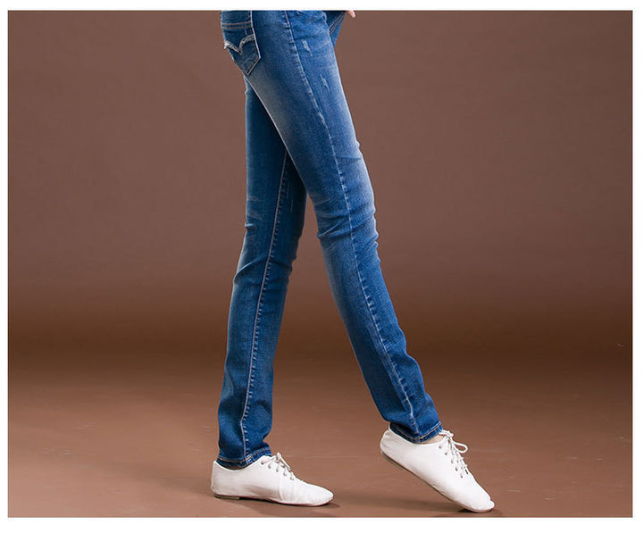 Embroidered Denim Maternity Jeans - THAT FASHION STORE