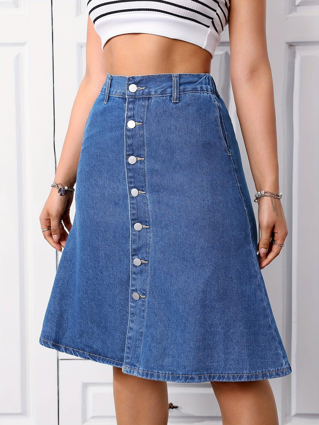 Summer Plain Wash Denim Elastic Waist A-Line Skirt, Casual Style, Knee-Length Jean Skirt With Single-breasted Button Front, Women's Denim Clothing-THAT FASHION STORE