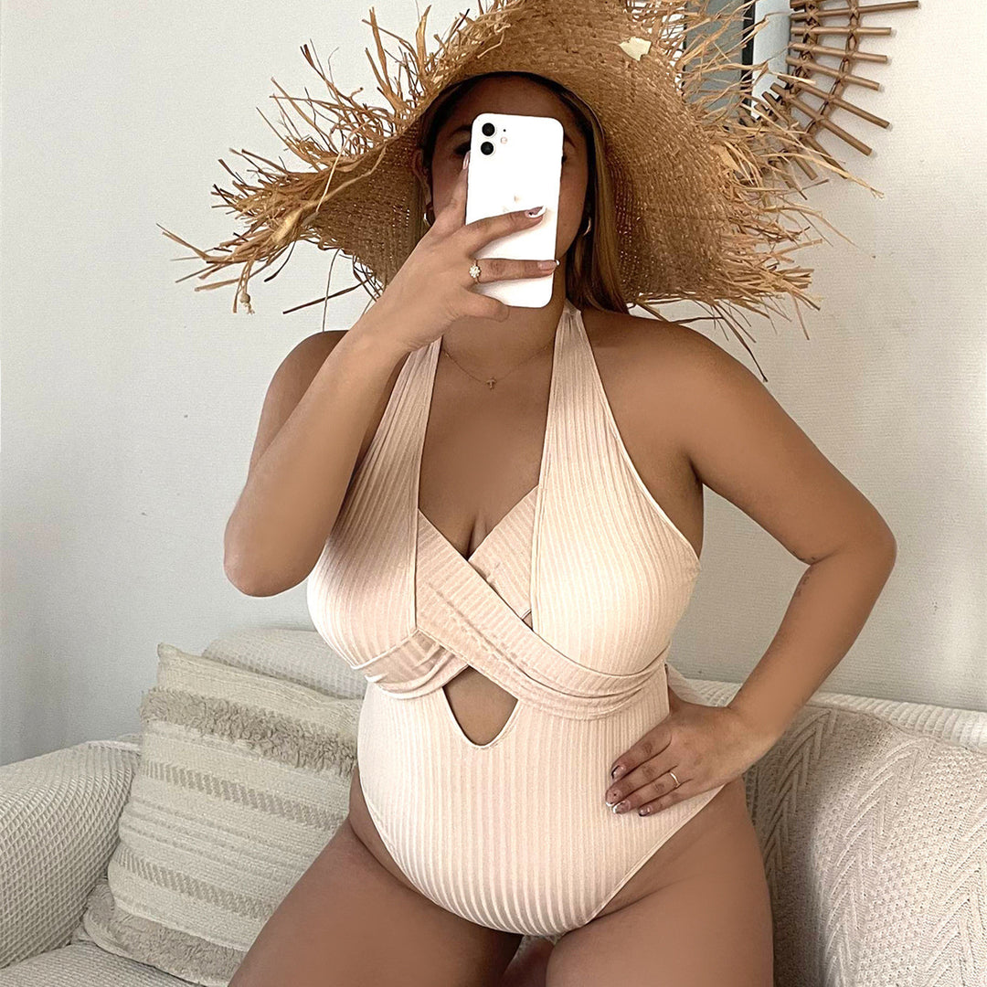 Plus Size Women's Trendy One-Piece Swimsuit - THAT FASHION STORE