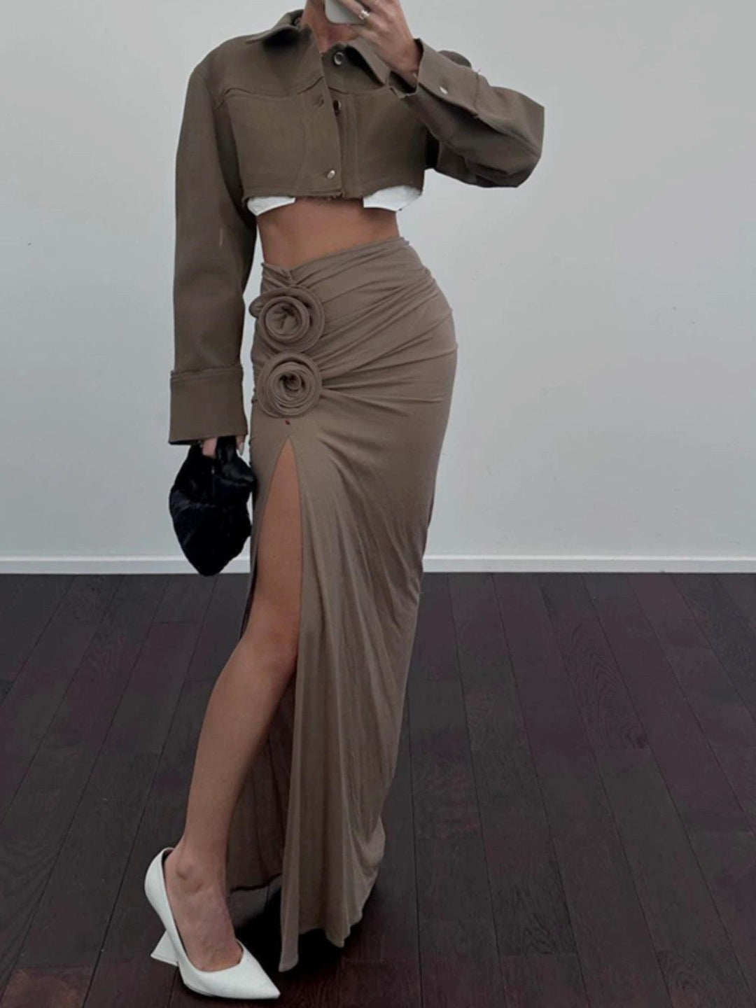 American Style Sexy Stylish Ruched Flower Split Skirt Women's Autumn Brown High Waist Slim Looking Temperament Hip Skirt-THAT FASHION STORE