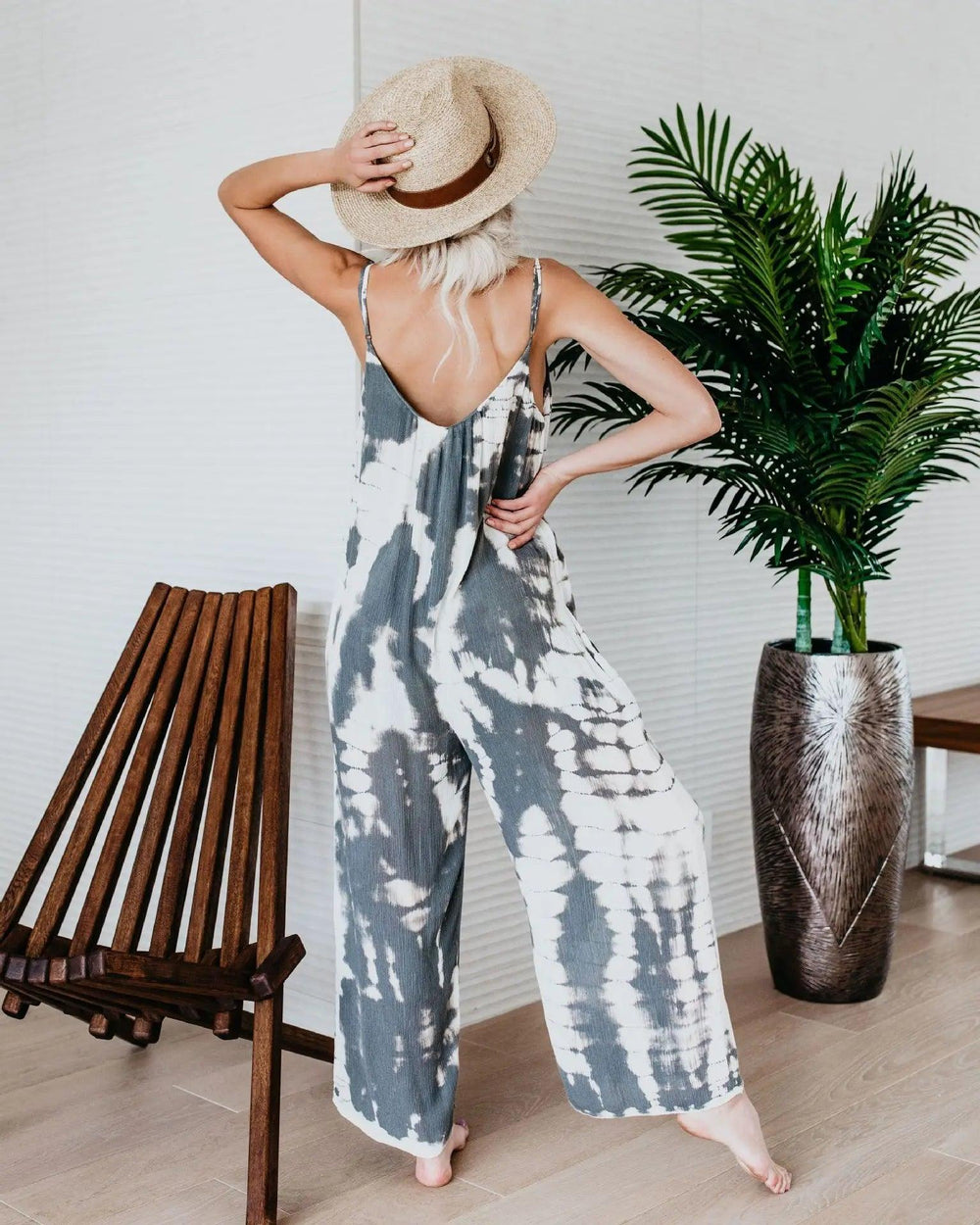 Women's jumpsuit 2023 new women's clothing wholesale Russian European and American suspender sexy wide leg pants-THAT FASHION STORE