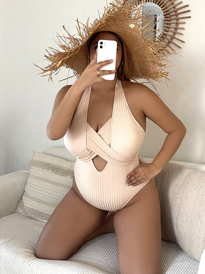 Plus Size Women's Trendy One-Piece Swimsuit - THAT FASHION STORE