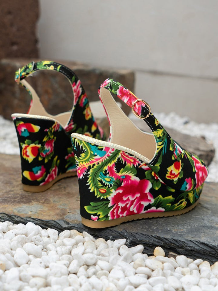 Embroidered Plus Size Wedge Sandals with Height Enhancement in European and American Styles - THAT FASHION STORE