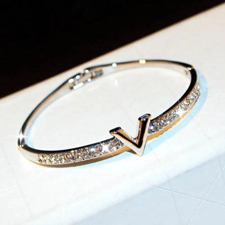 JUWANG Trend Fashion Korea Simple Micro Inlaid Zircon Word Lady Bracelets for Women Temperament Exquisite Luxury Bangle Jewelry-THAT FASHION STORE